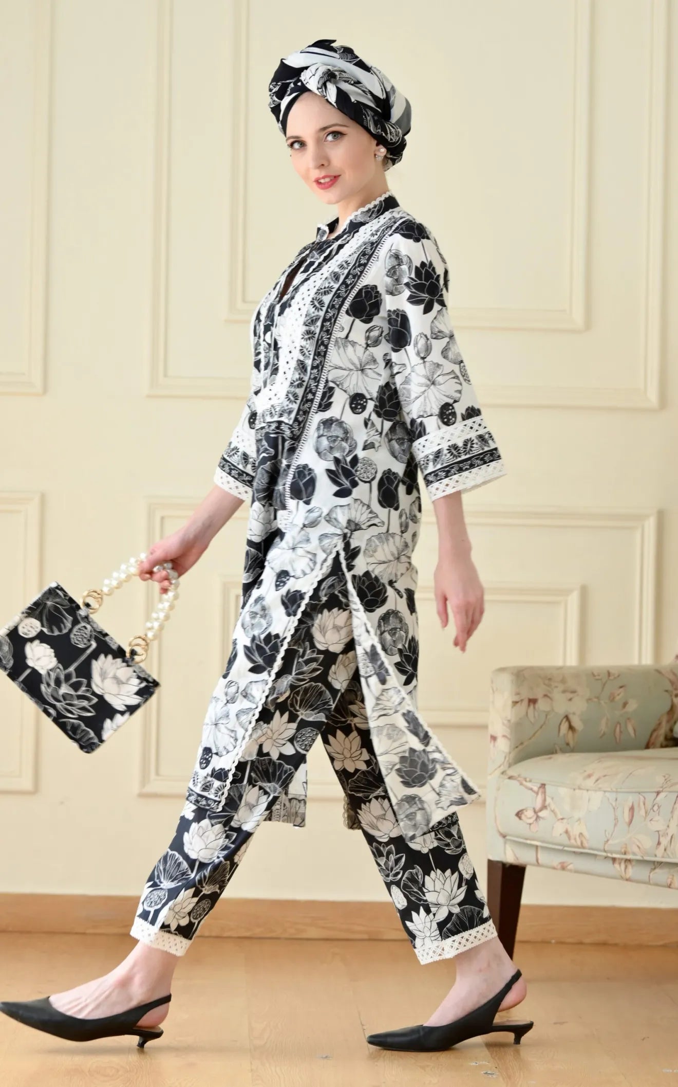 Monochrome Lotus Kurta Set